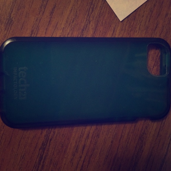 Green rubber/plastic iPhone 5s case