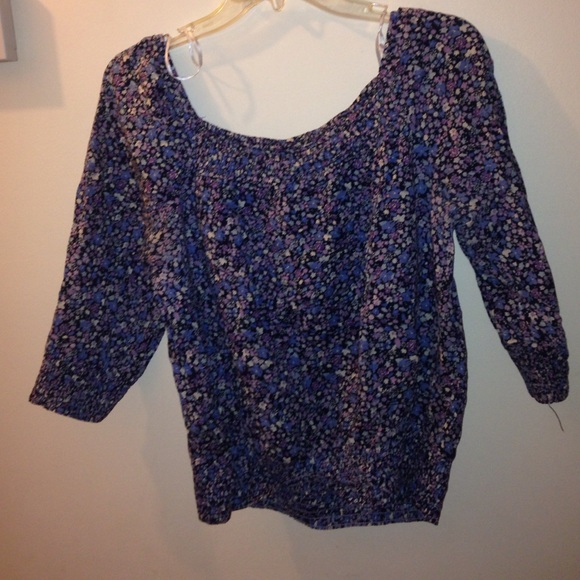 Floral off shoulder shirt