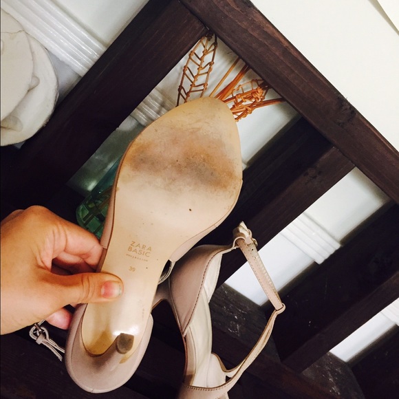 ‼️SOLD‼️ZARA nude sandal heels euro size 39. - Picture 3 of 4
