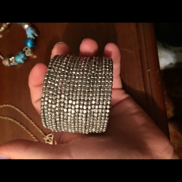 💢SOLD💢JEWELRY BUNDLE 🎁🎀🌺🎉💍 - Picture 2 of 3