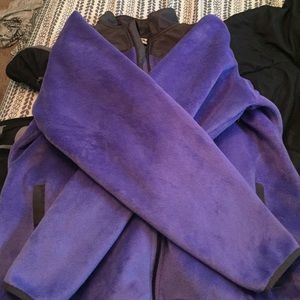 "fila sports" zip up jacket.