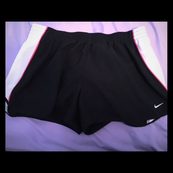 Womens Nike running shorts - Picture 1 of 1