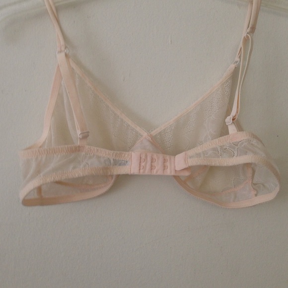 Sheer Pink Bra by American Apparel - Picture 2 of 3