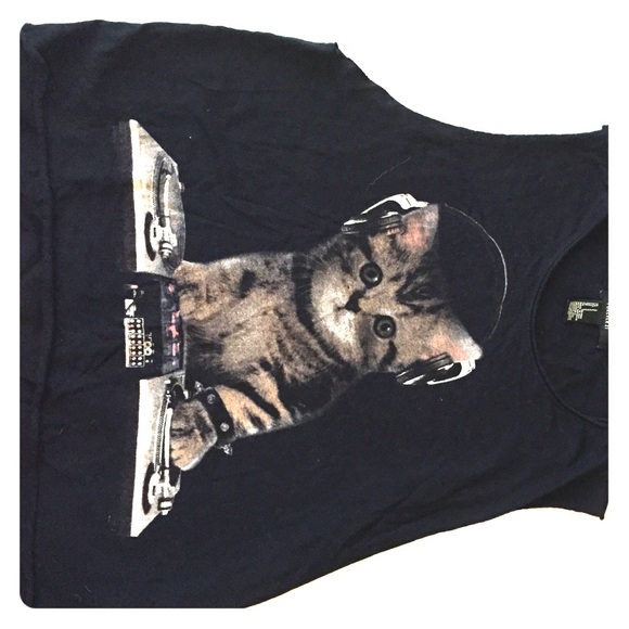 Muscle tee