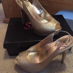 Sizzle by Coloriffics