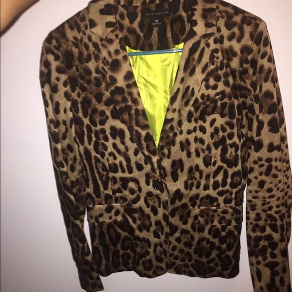💢SOLD💢Cheetah jacket - Picture 4 of 4