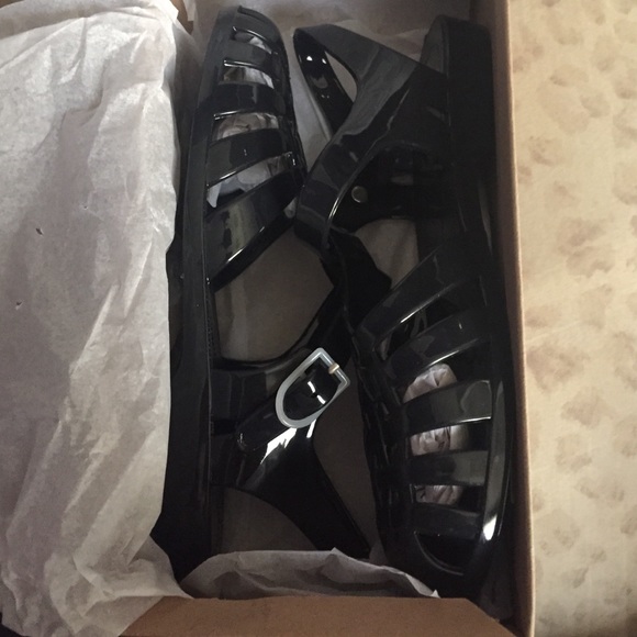 VINTAGE BLACK JELLIES sz 4.5kids 7wmns