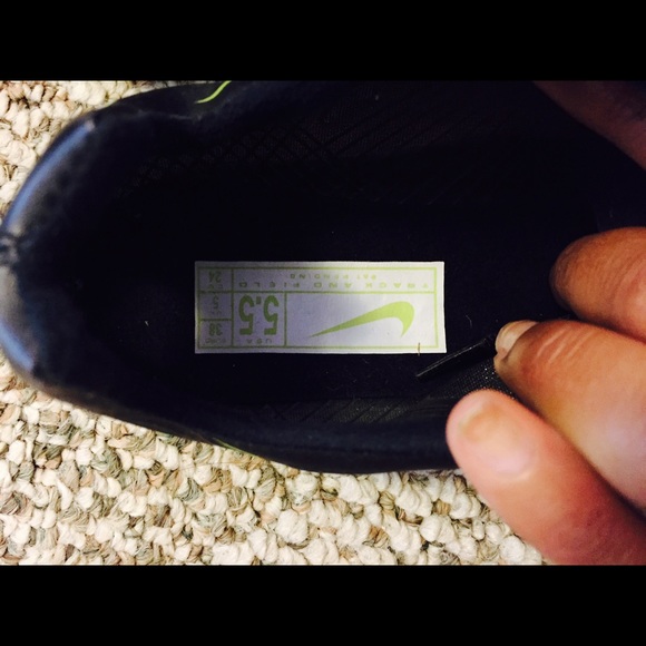 Active shoes - Picture 2 of 2