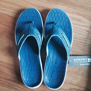 Sperry top sider boat shoes