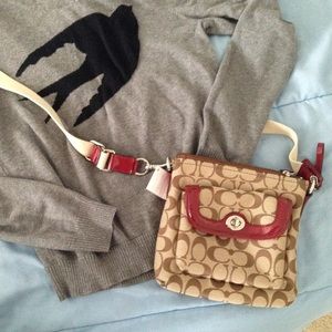 COACH Cross body / swing pack (black cherry)