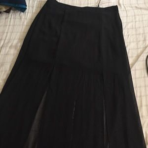 Maxi skirt fringed