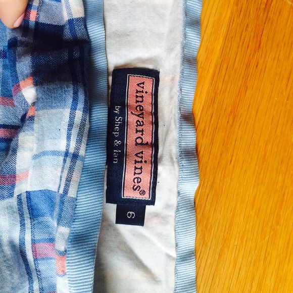 Vineyard vines skirt - Picture 3 of 3