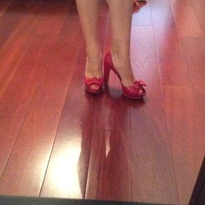 Steven Red Heels!!!
