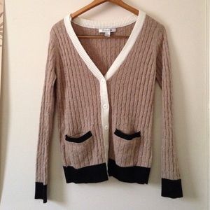 Knitted cardigan