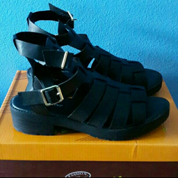 Gladiator sandals