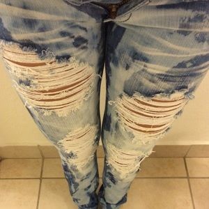 Acid wash ripped jeans!