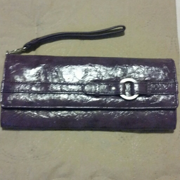 Purple clutch
