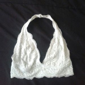 URBAN OUTFUTTERS BRALETTE
