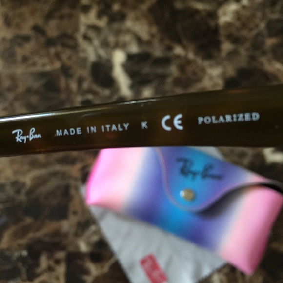Ray-ban wayfarer polarized sunglasses - Picture 4 of 4