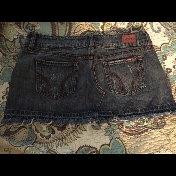 Hint brand denim skirt, perfect condition! - Picture 2 of 3