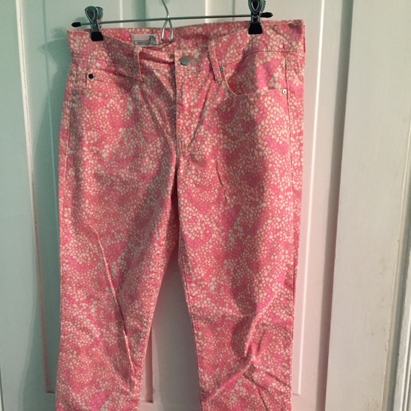 Pink pattern legging jeans