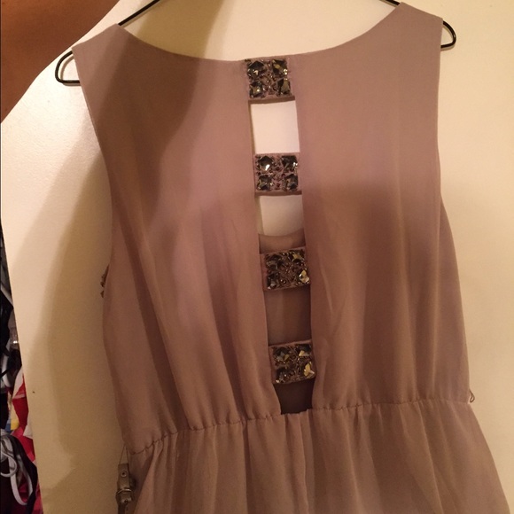 Tan Dress Open Back Size XL SemiFormal