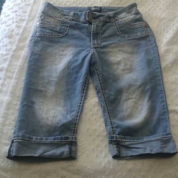 Capris