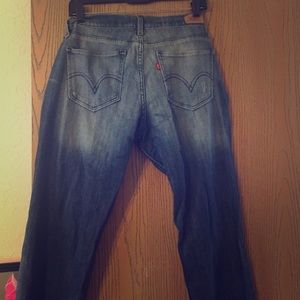 Levi jeans