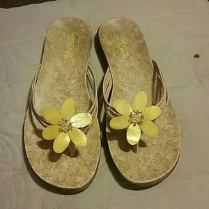 Sandal