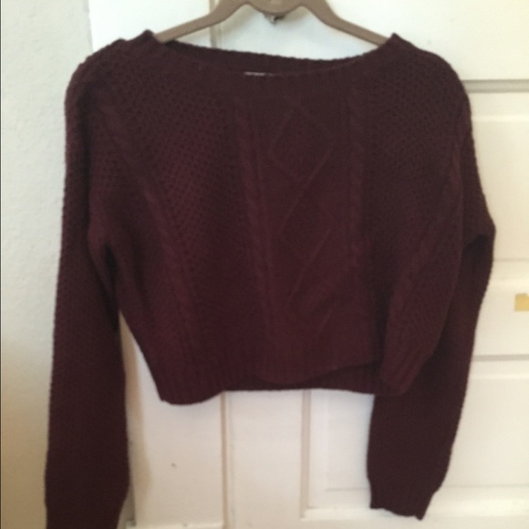 Sweater crop top