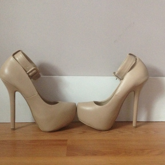 Vegan Leather Nude Heels