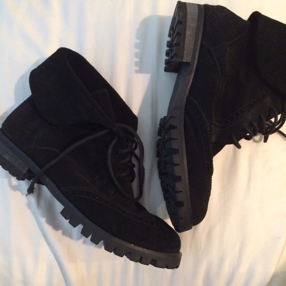 Steve Madden boots