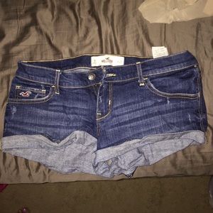 Hollister jean shorts