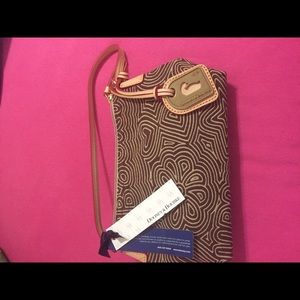 Authentic dooney & bourke purse