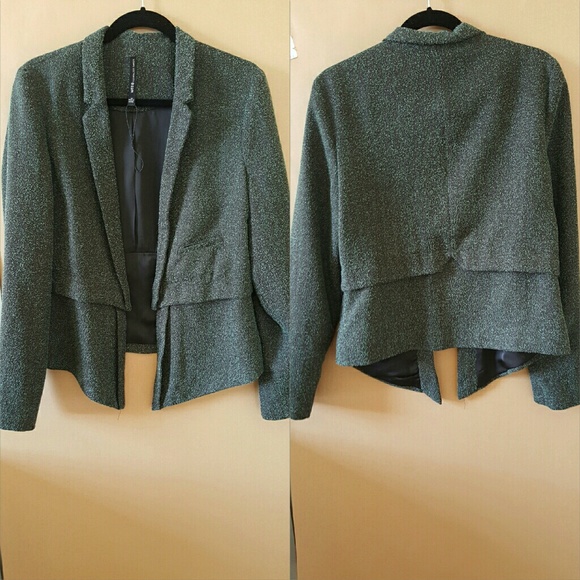 WALTER BAKER HI-LO BLAZER IN SZ M