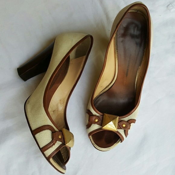Pyramid Spike pumps
