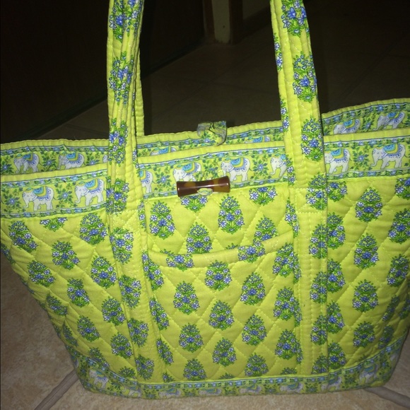 Vera Bradley purse