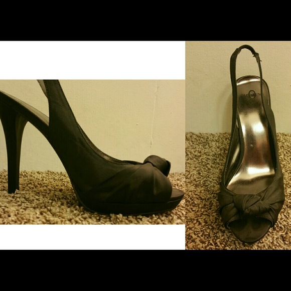 Heals - Picture 1 of 1
