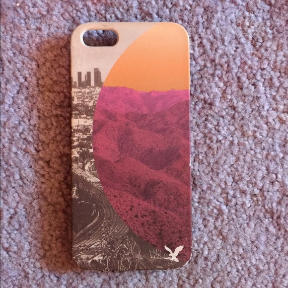 AMERICAN EAGLE IPHONE 5s CASE