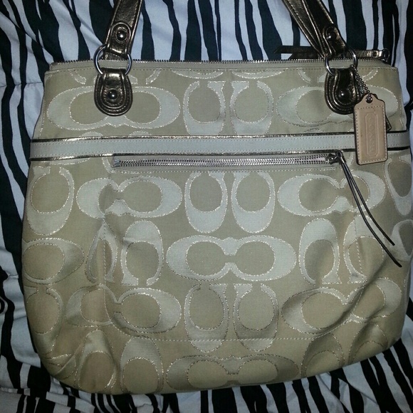Coach poppy glam tote
