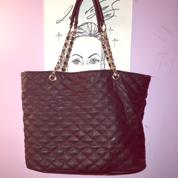 Quilted black handbag