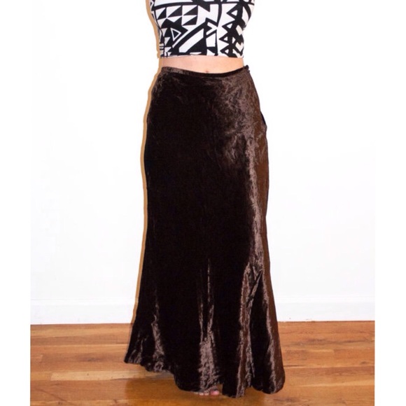 Calvin Klein Crushed Velvet Maxi Skirt / Sz 4