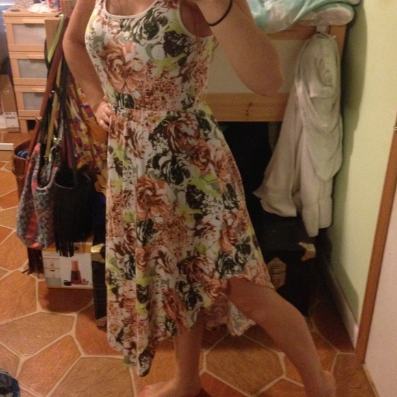 Asymmetrical Hem Floral Cut Out Back Midi Dress - Picture 4 of 4