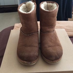chestnut ugg boots