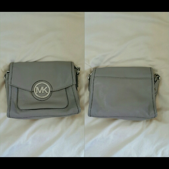 Michael Kors grey shoulder bag