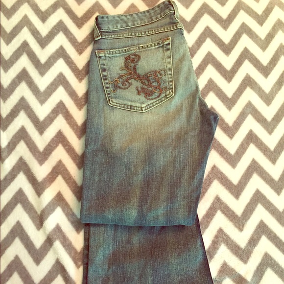 BKE Jeans Size: 30R hardly worn great condition.