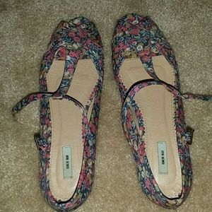 Floral Summer Flats