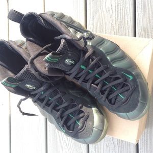 Men's Nike Foamposites: Pines