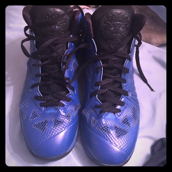 Lebrons size 10.5