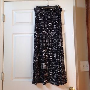 Tribal print long skirt!